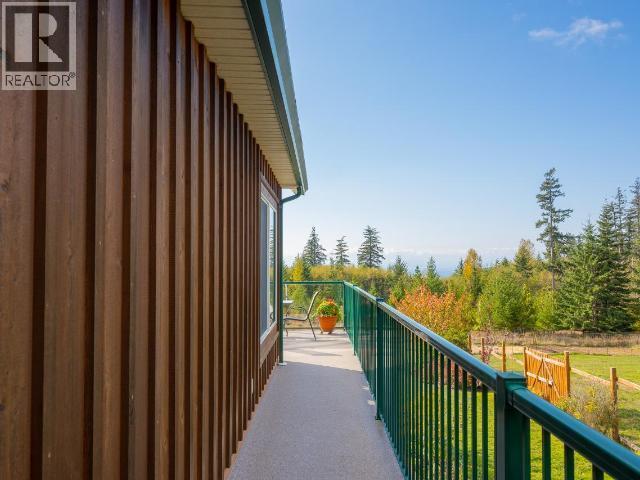 6268 Shelter Point Road, Texada Island, BC - Outdoor