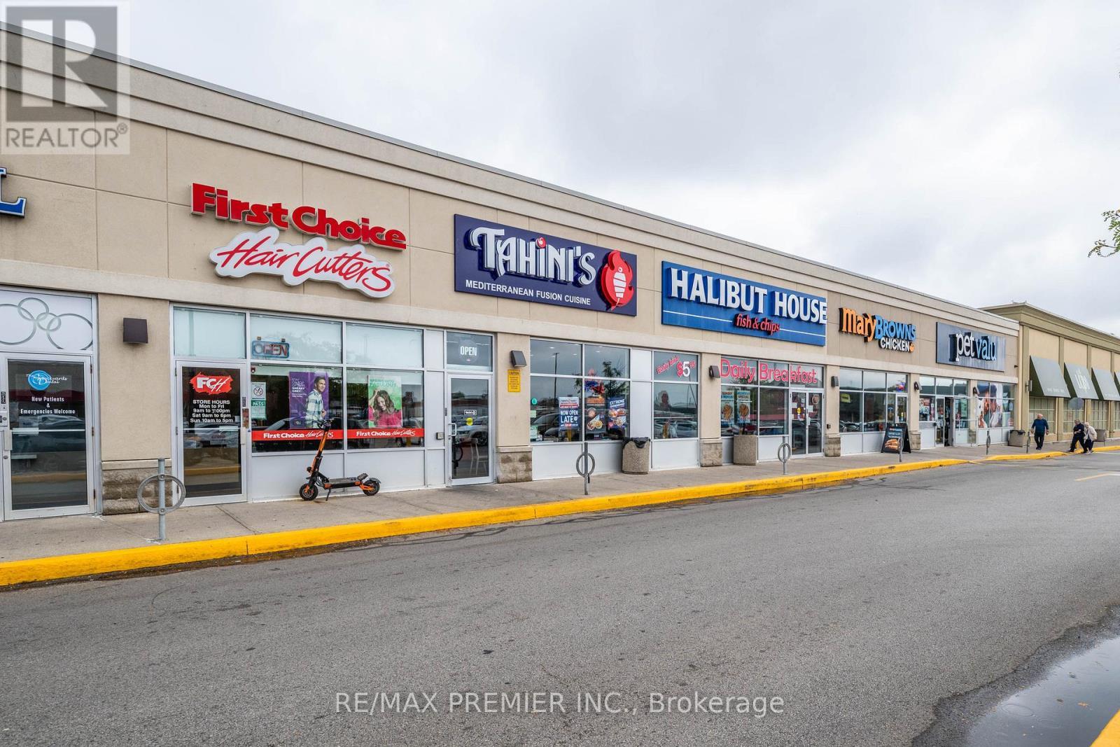 104 - 2151 St. Clair Avenue W, Toronto, ON