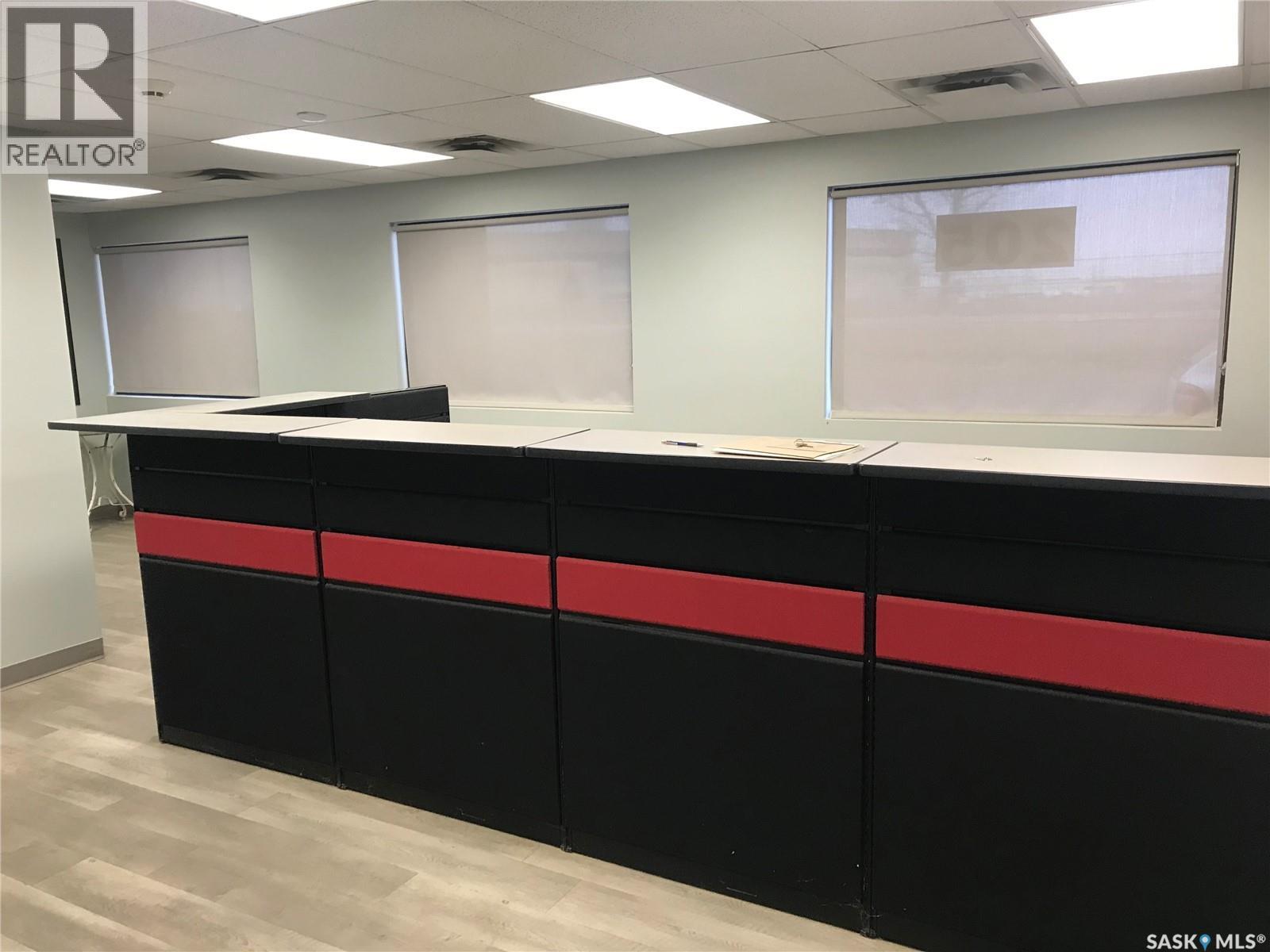 205 60Th Street W, Saskatoon, SK