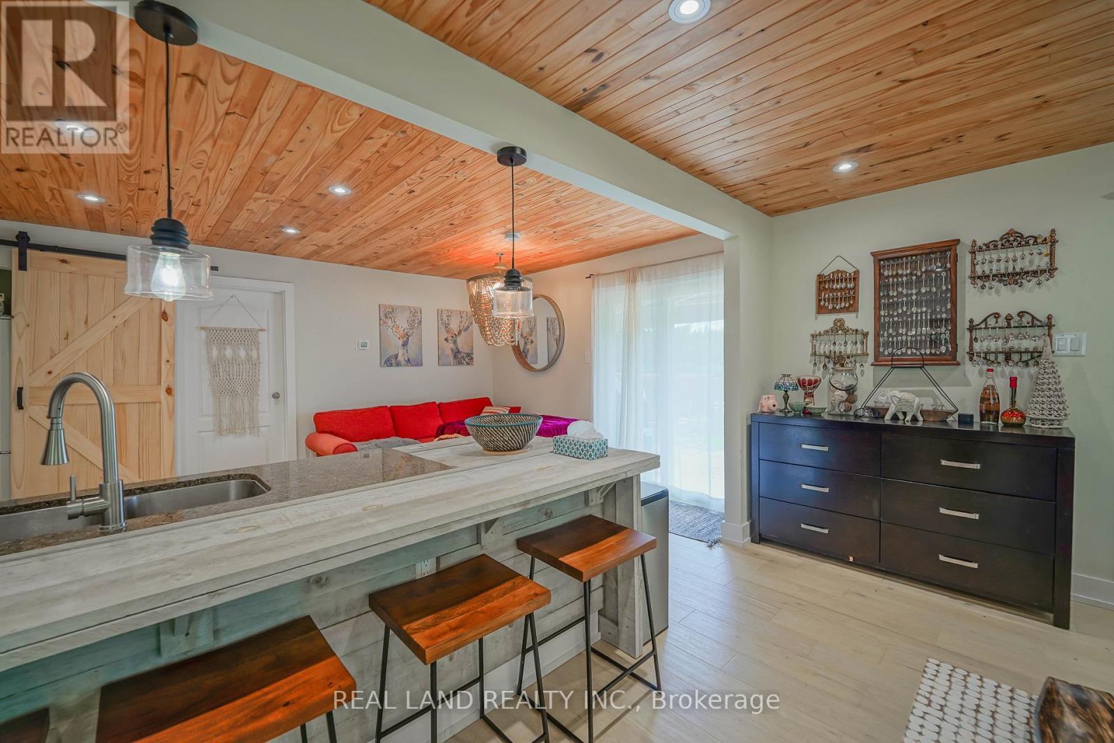 21 Marilyn Crescent, Kawartha Lakes, ON - Indoor