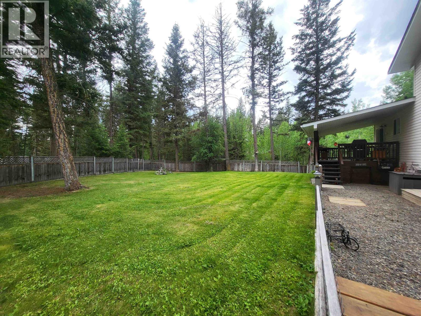 4887 Meesquono Trail, 108 Mile Ranch, BC - Outdoor