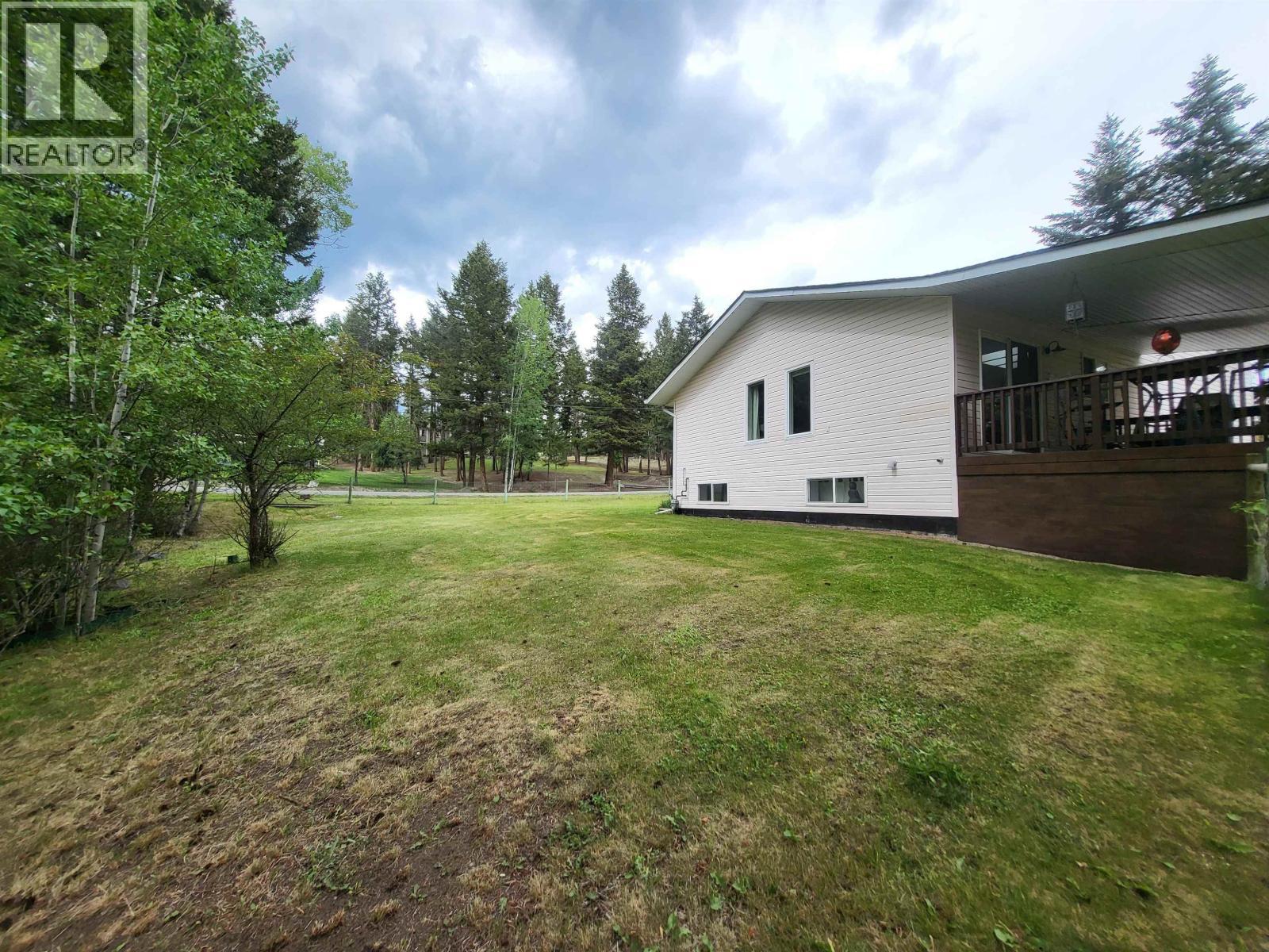 4887 Meesquono Trail, 108 Mile Ranch, BC - Outdoor With Deck Patio Veranda