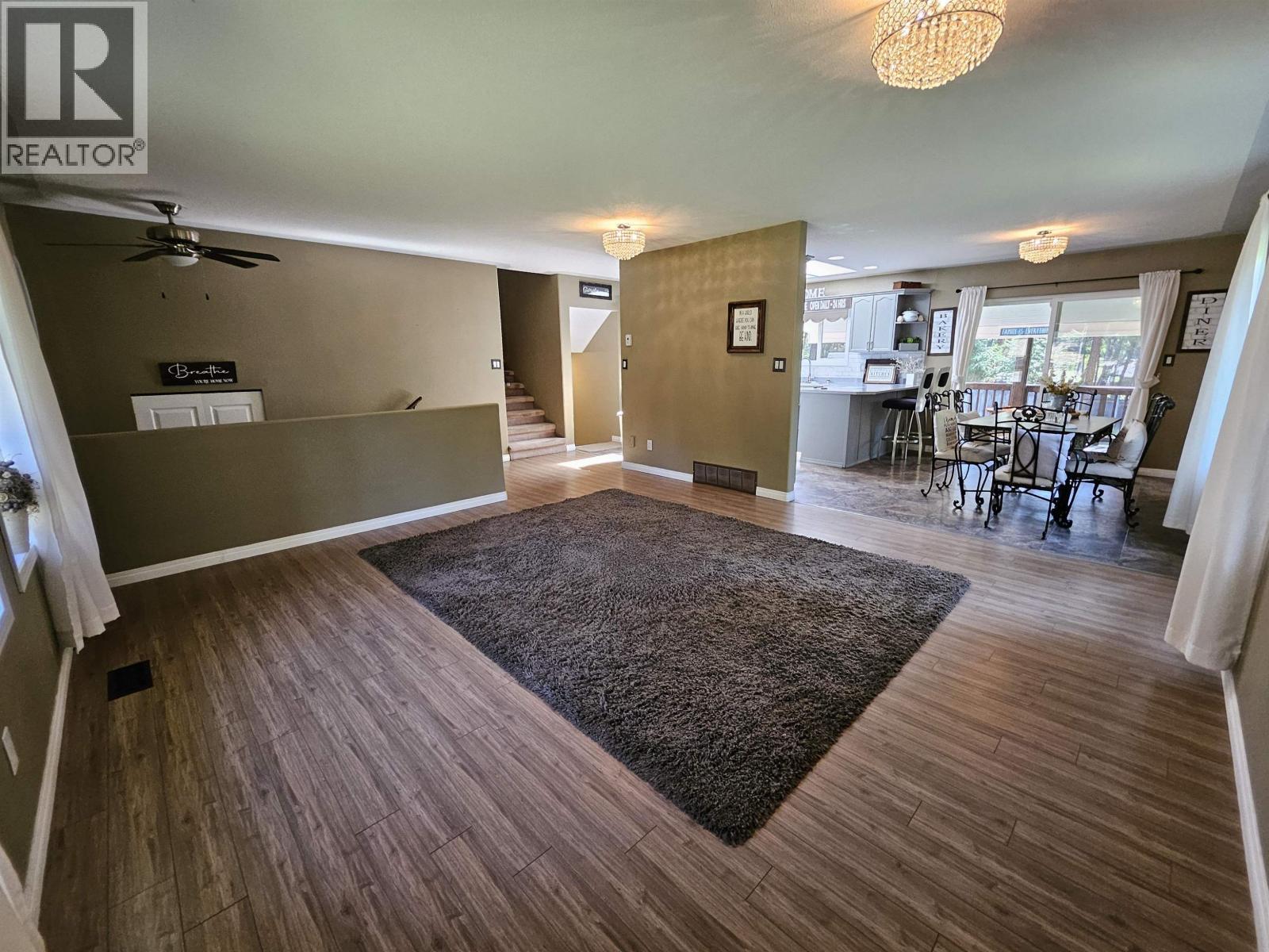 4887 Meesquono Trail, 108 Mile Ranch, BC - Indoor Photo Showing Other Room