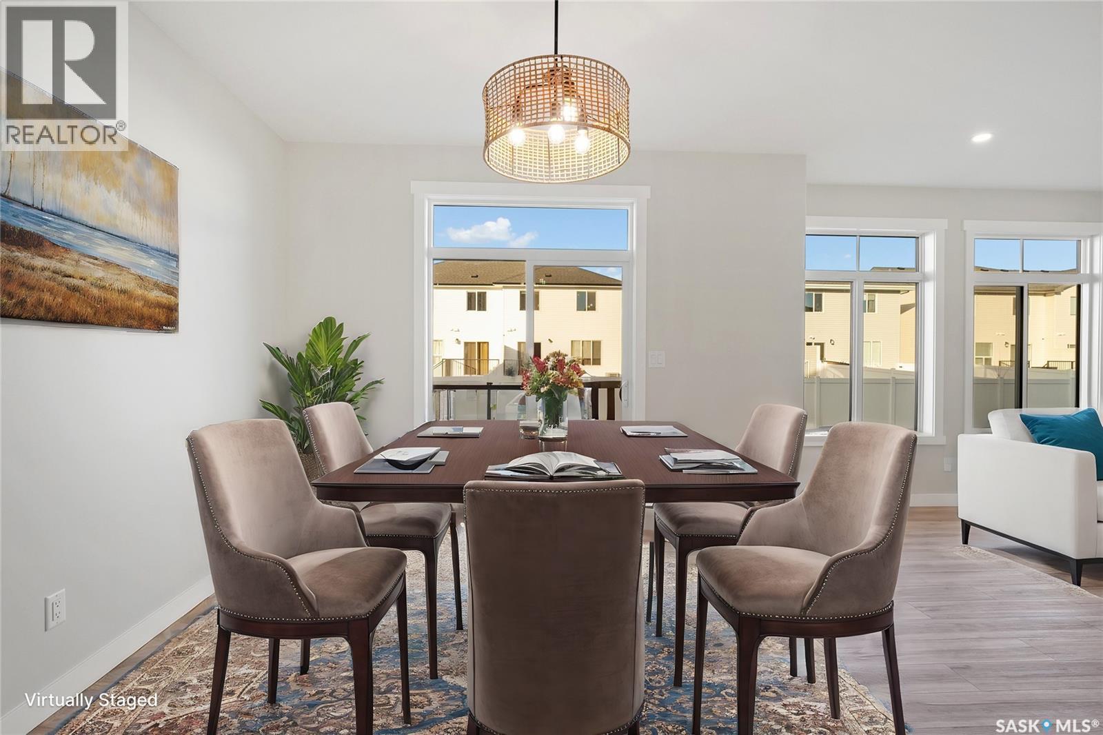 255 Fortosky Crescent, Saskatoon, SK - Indoor Photo Showing Dining Room