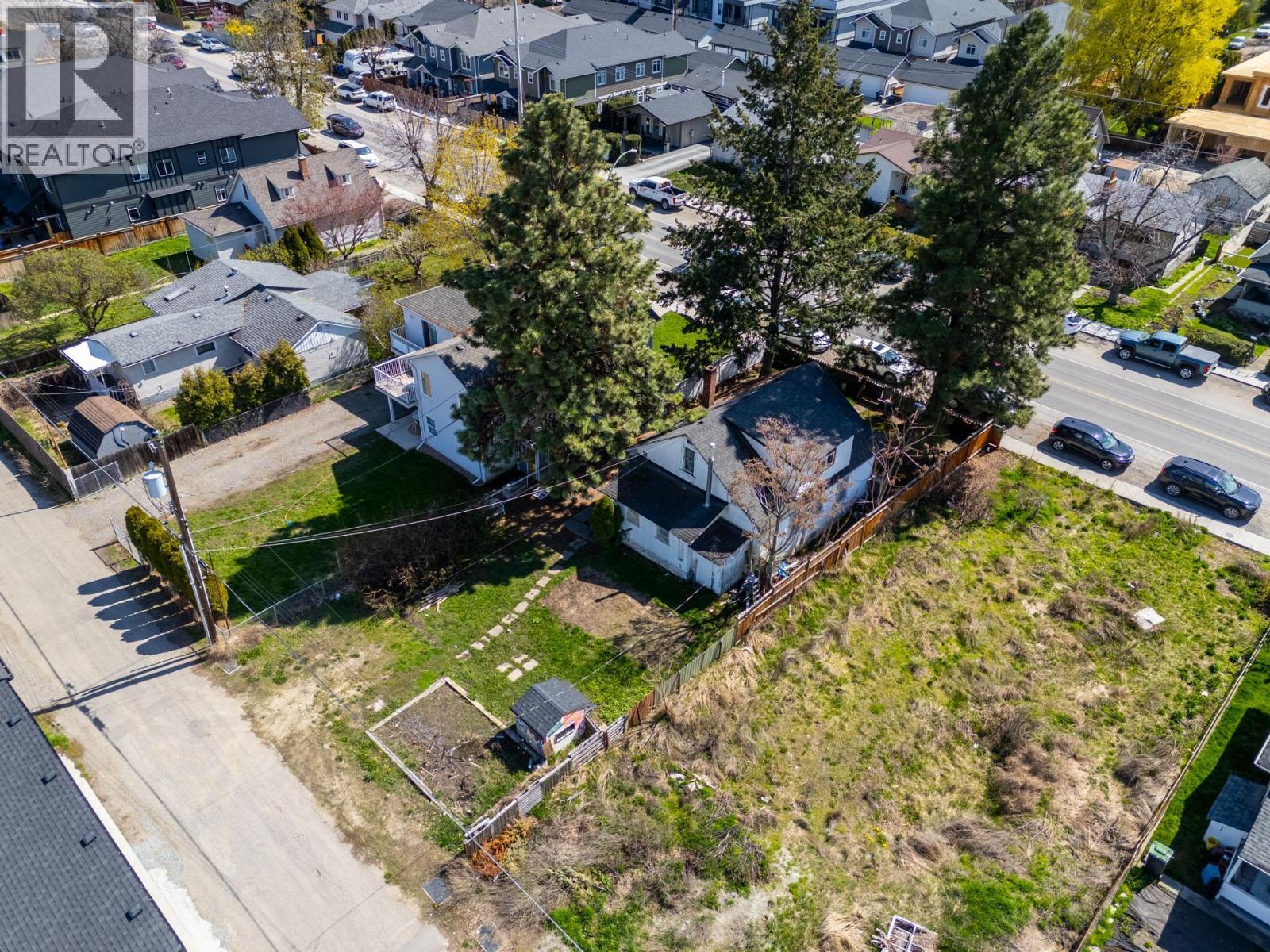 790 Cadder , house in middle of image - 790 Cadder Avenue, Kelowna, BC - Outdoor With View