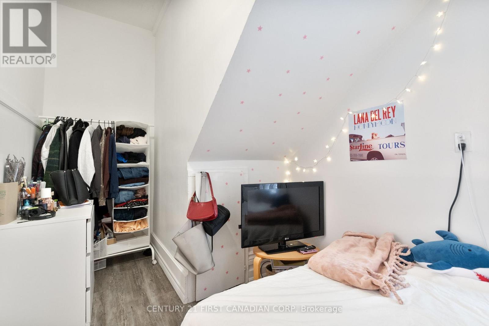 578 Waterloo Street, London East (East F), ON - Indoor Photo Showing Bedroom