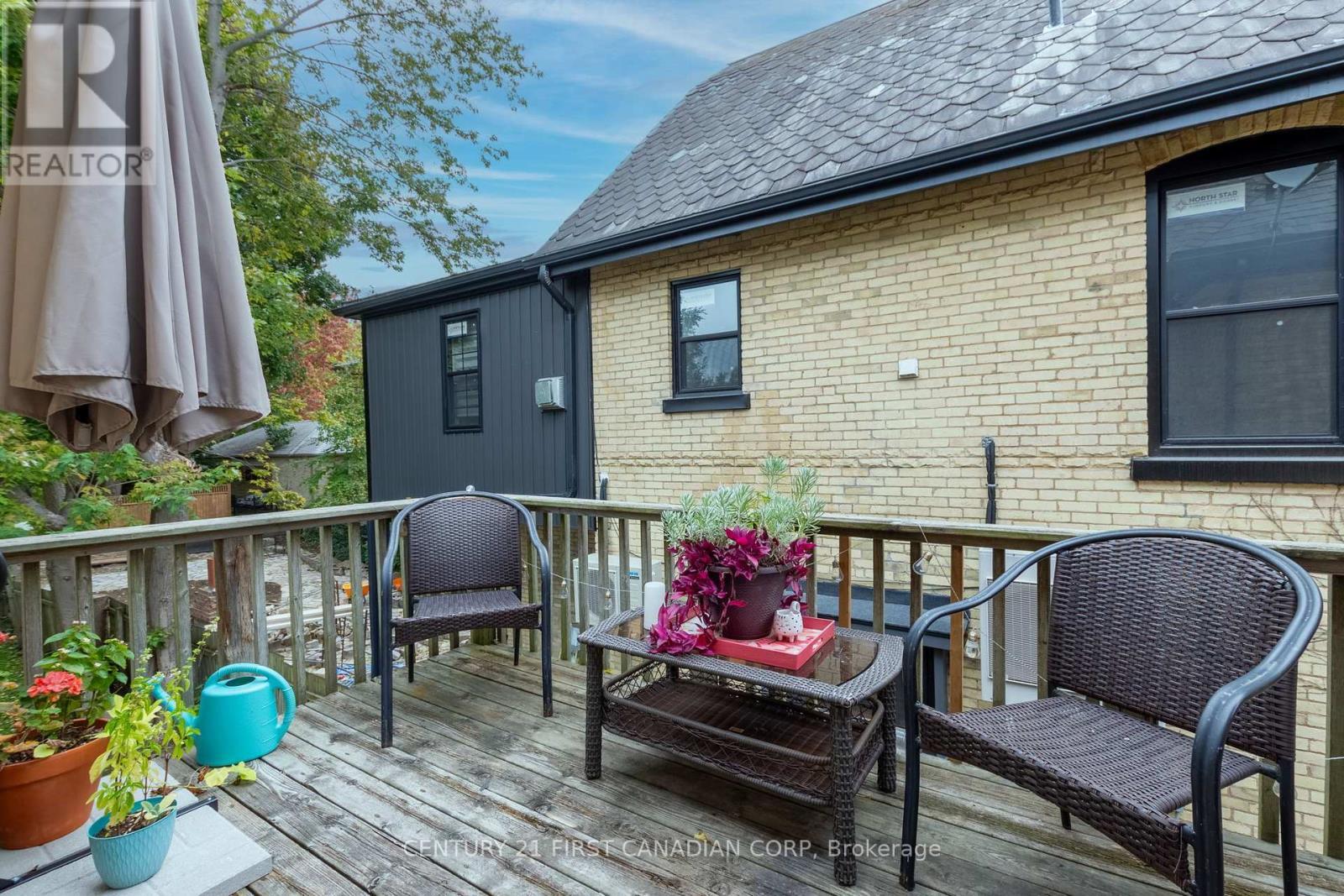 578 Waterloo Street, London East (East F), ON - Outdoor With Deck Patio Veranda With Exterior