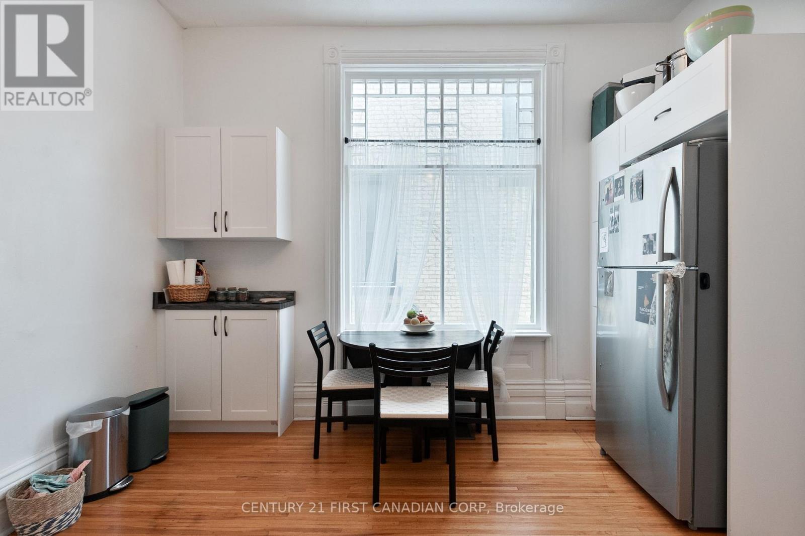 578 Waterloo Street, London East (East F), ON - Indoor