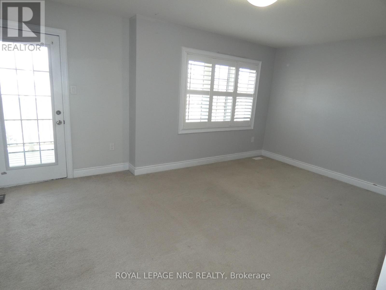 7857 Sassafras Trail, Niagara Falls (Brown), ON - Indoor Photo Showing Other Room