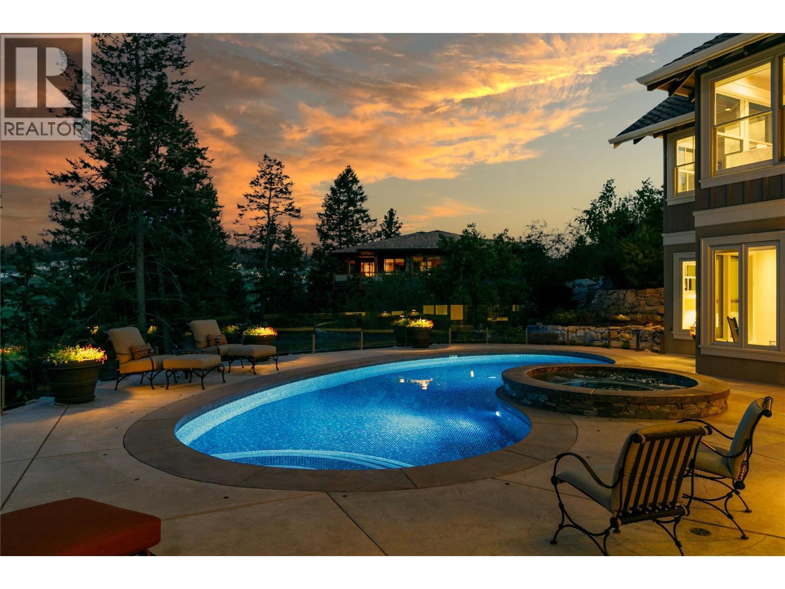 622 Jigger Place, Vernon, BC - Outdoor With In Ground Pool