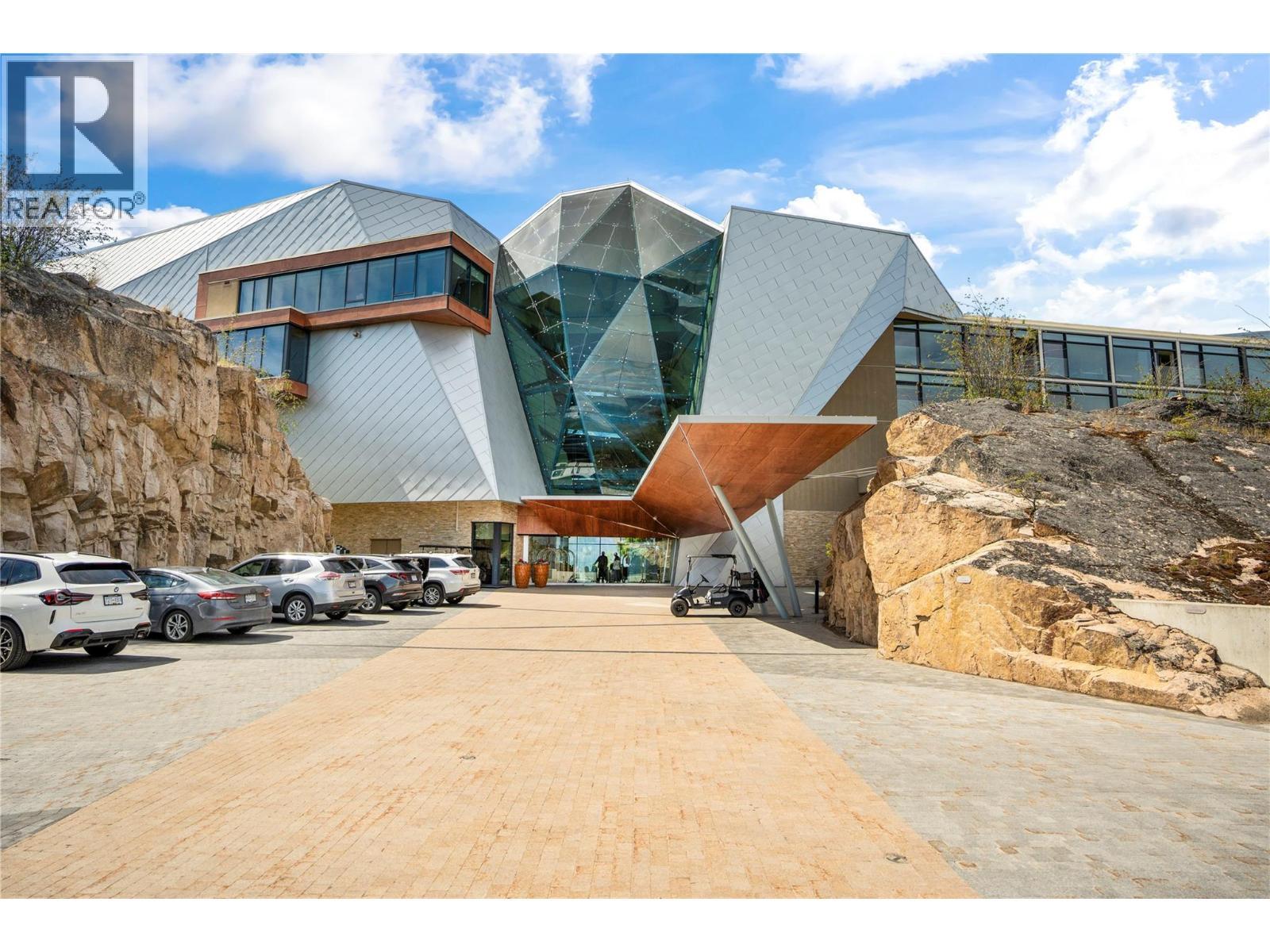 Sparkling Hills - 622 Jigger Place, Vernon, BC - Outdoor