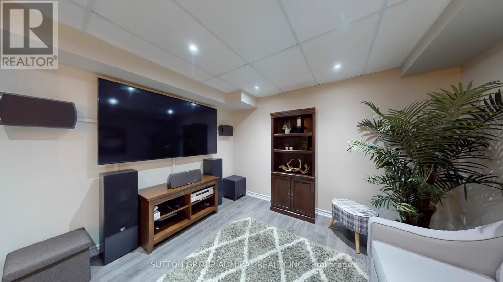 222 Hollywood Hill Circle, Vaughan, ON - Indoor