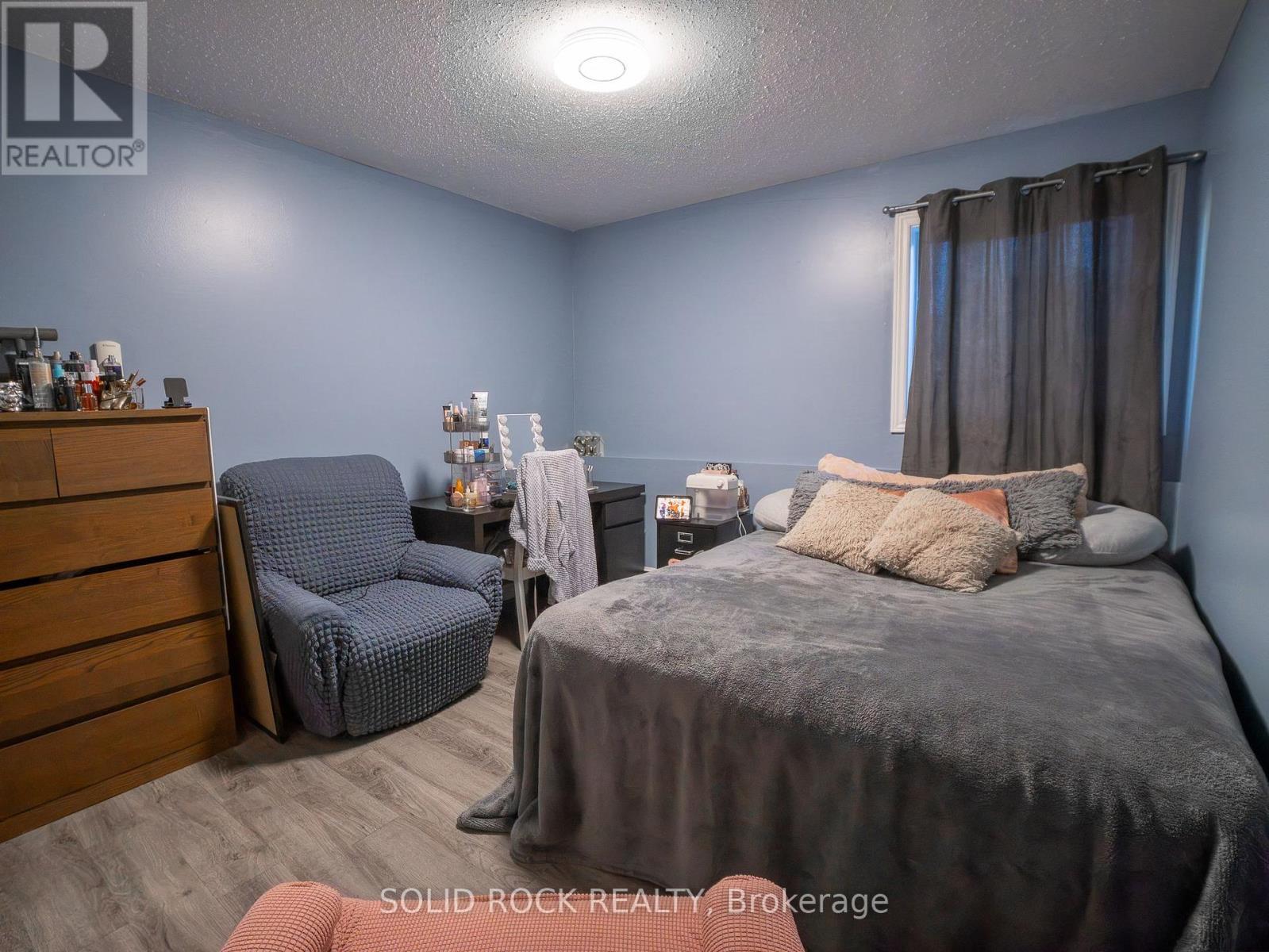 106 - 24 Townline Road W, Carleton Place, ON - Indoor Photo Showing Bedroom