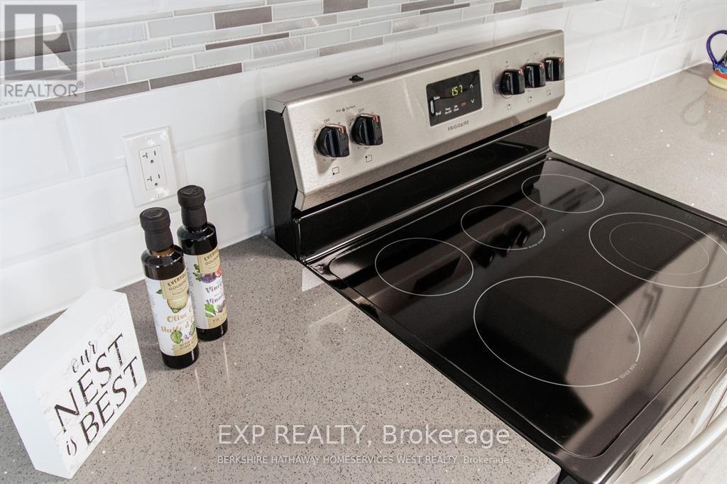 8 - 6287 O'Neil Street, Niagara Falls, ON - Indoor