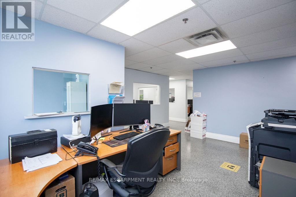 42 Niagara Street, Hamilton, ON