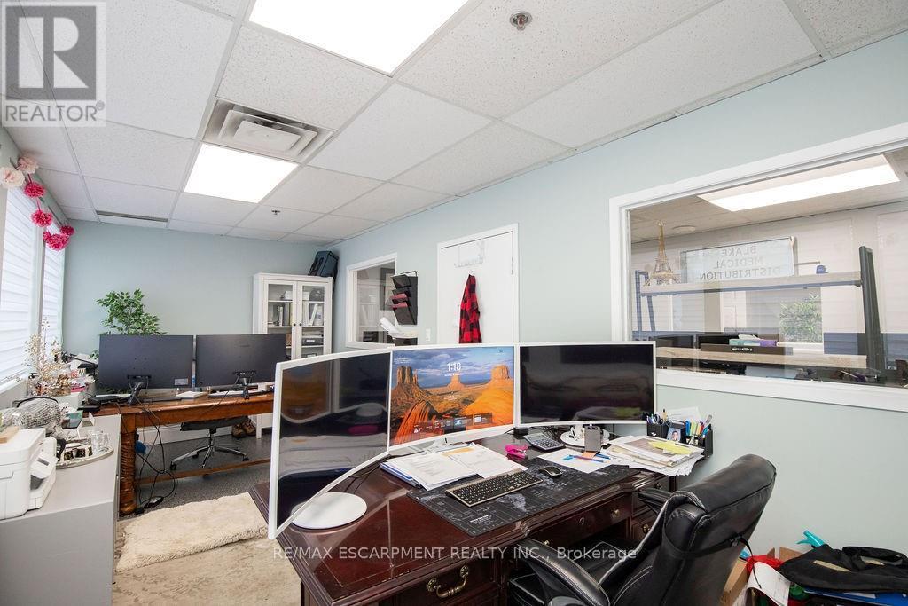 42 Niagara Street, Hamilton, ON