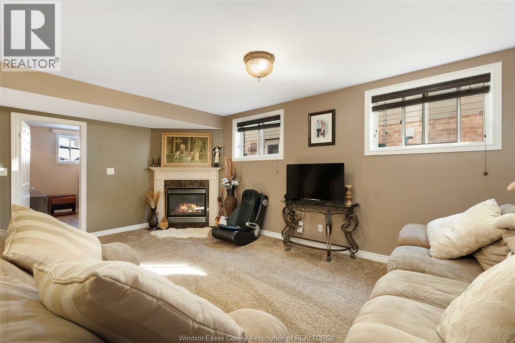 4530 Sassafras, Windsor, ON - Indoor With Fireplace