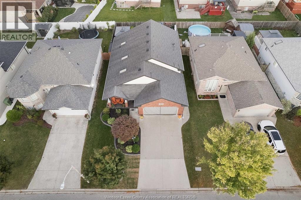 4530 Sassafras, Windsor, ON - Outdoor