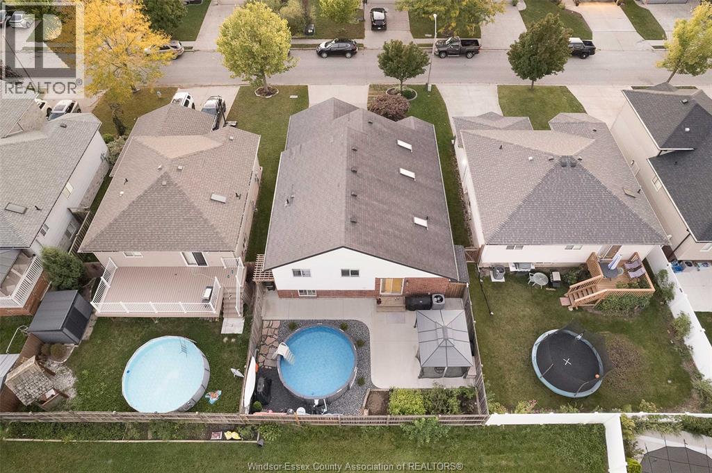4530 Sassafras, Windsor, ON - Outdoor With Above Ground Pool With View