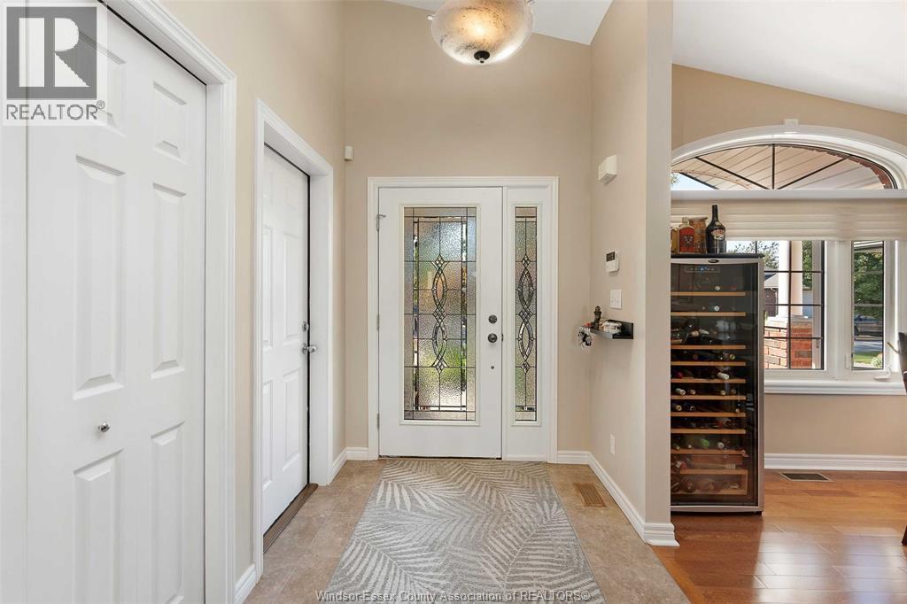 4530 Sassafras, Windsor, ON - Indoor Photo Showing Other Room