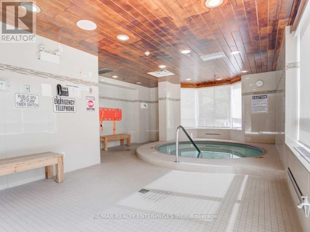 420 - 1001 Cedarglen Gate, Mississauga, ON - Indoor