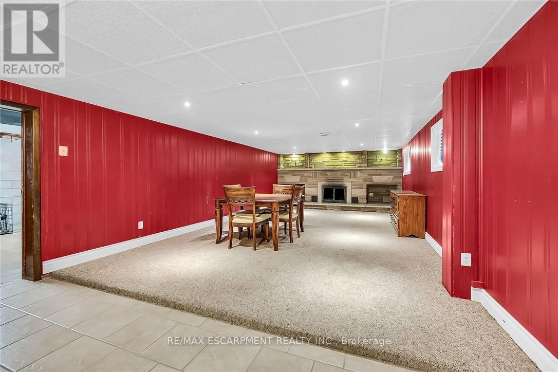 180 West Side Road, Port Colborne, ON - Indoor Photo Showing Other Room