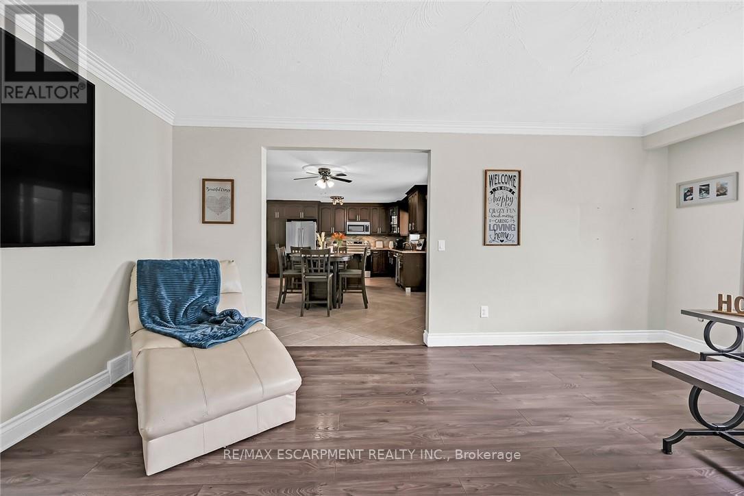 180 West Side Road, Port Colborne, ON - Indoor