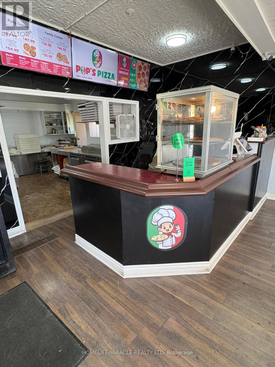 1212 King St N, Woolwich, ON