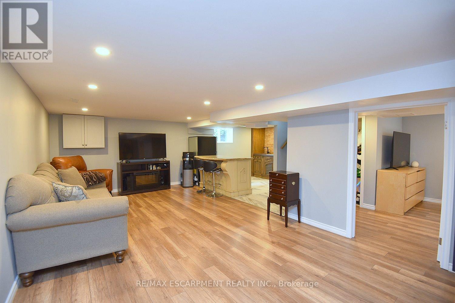 45 Dunkirk Drive, Hamilton, ON - Indoor
