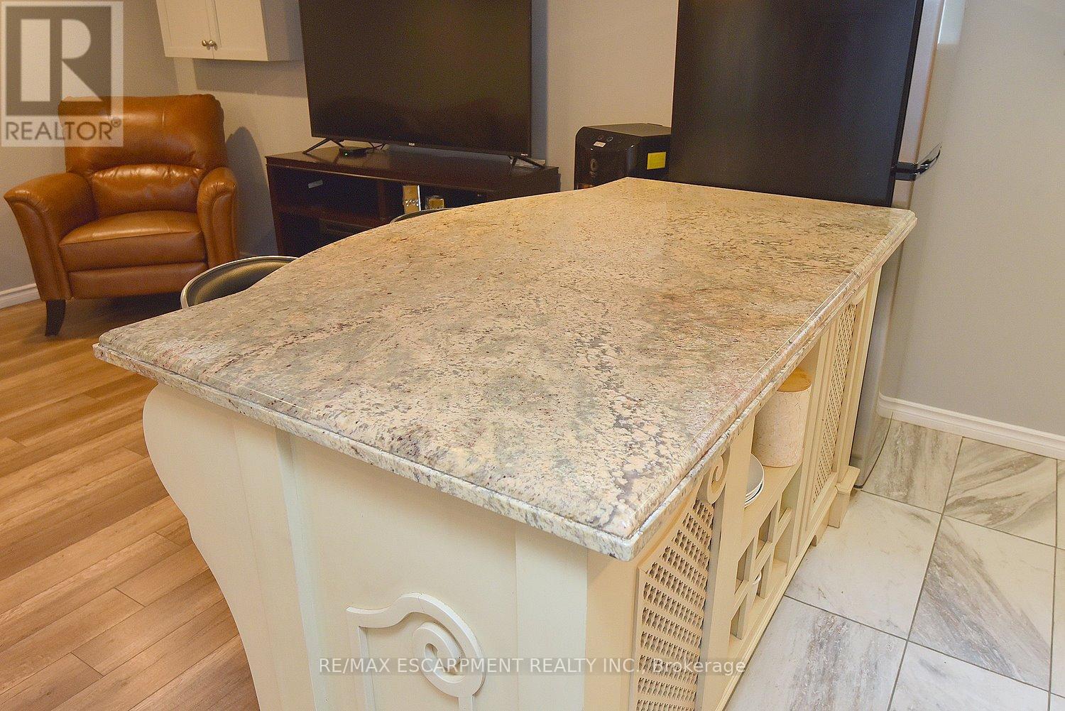 45 Dunkirk Drive, Hamilton, ON - Indoor