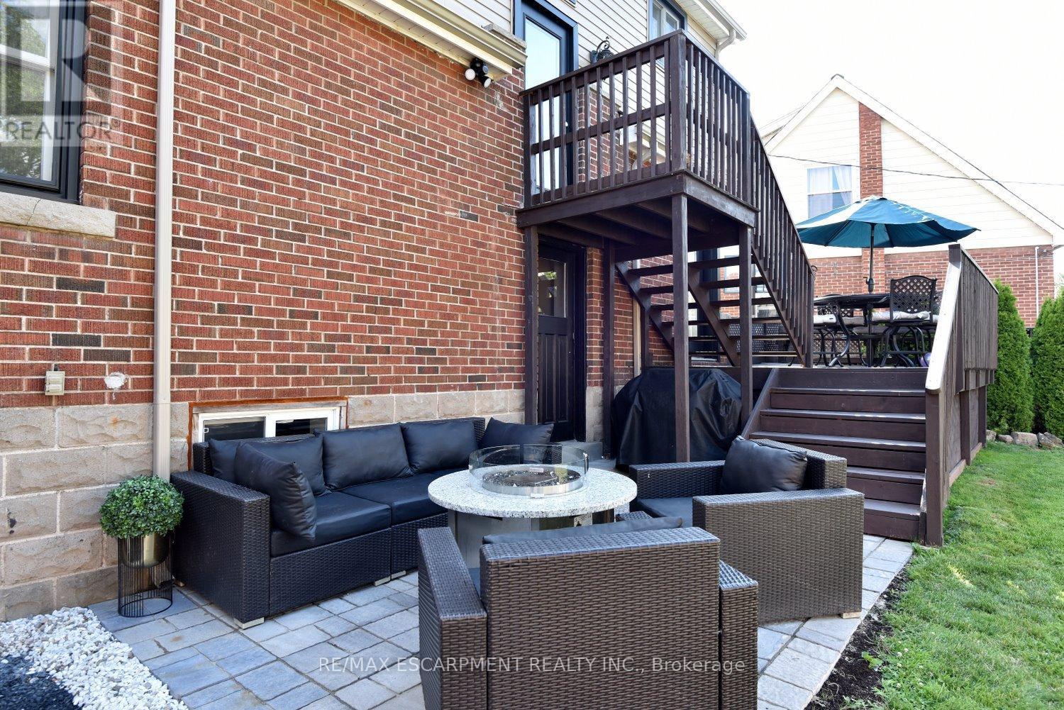 45 Dunkirk Drive, Hamilton, ON - Outdoor With Deck Patio Veranda With Exterior