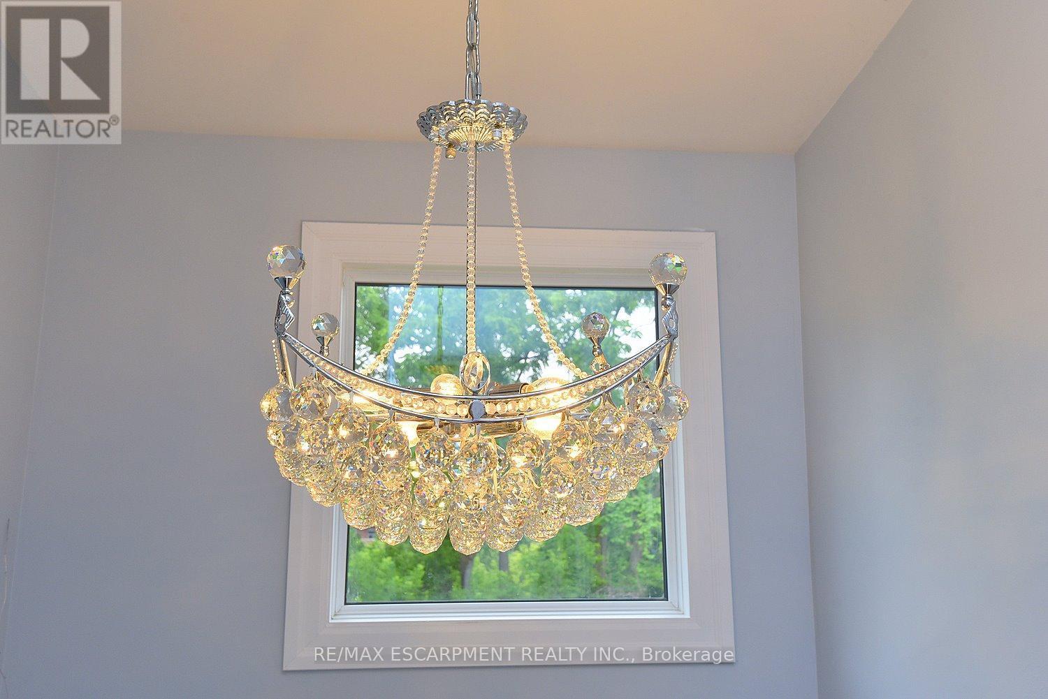 45 Dunkirk Drive, Hamilton, ON - Indoor Photo Showing Other Room