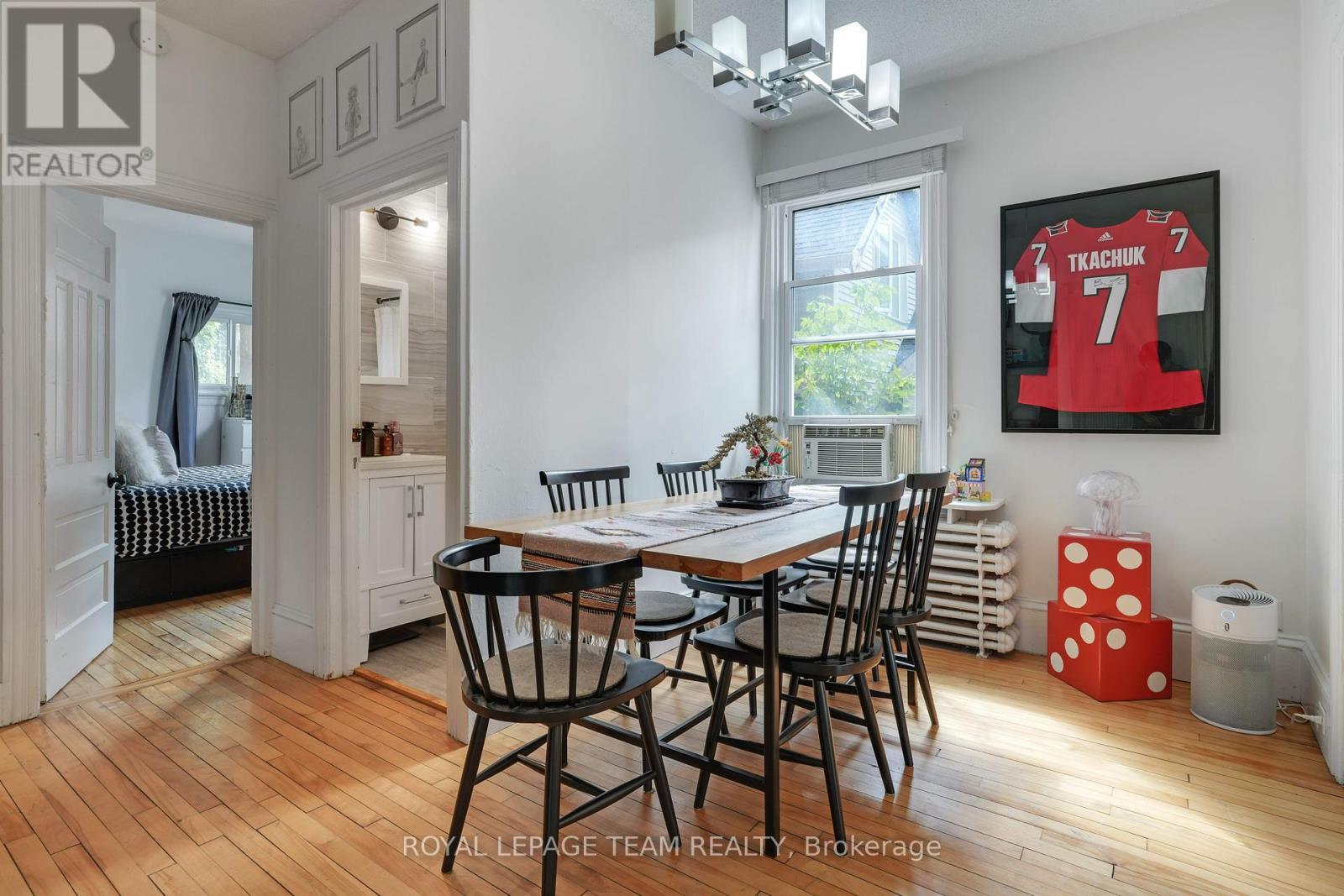 166 Fifth Avenue, Ottawa, ON - Indoor Photo Showing Dining Room