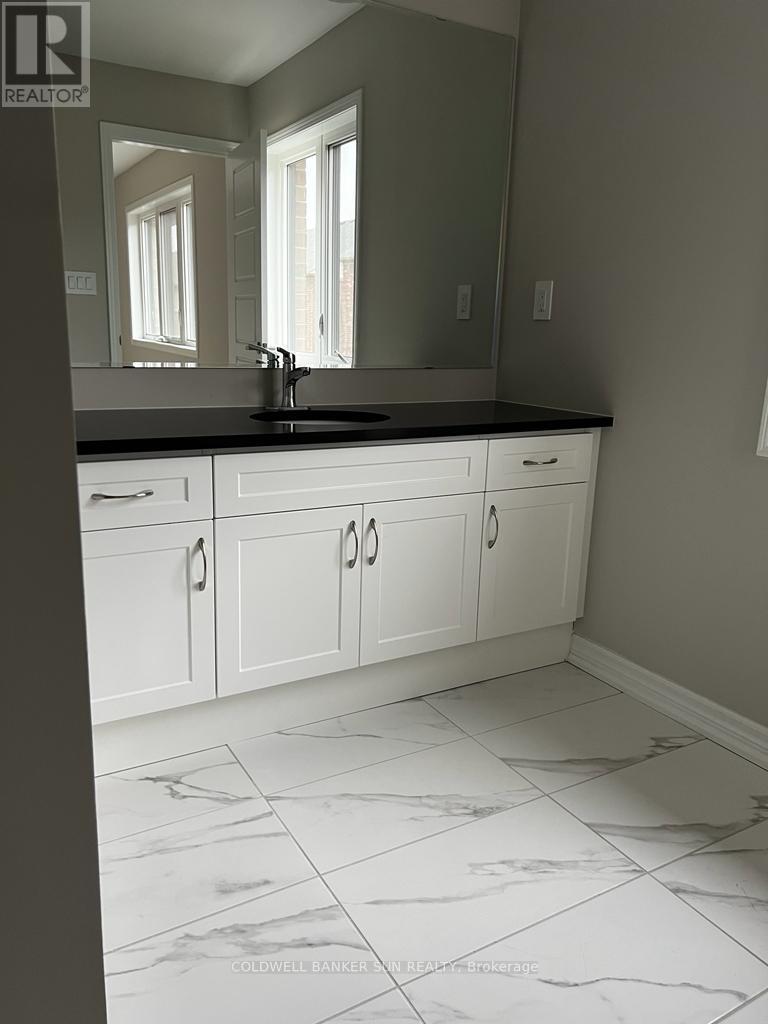22 Keppel Circle, Brampton, ON - Indoor Photo Showing Bathroom