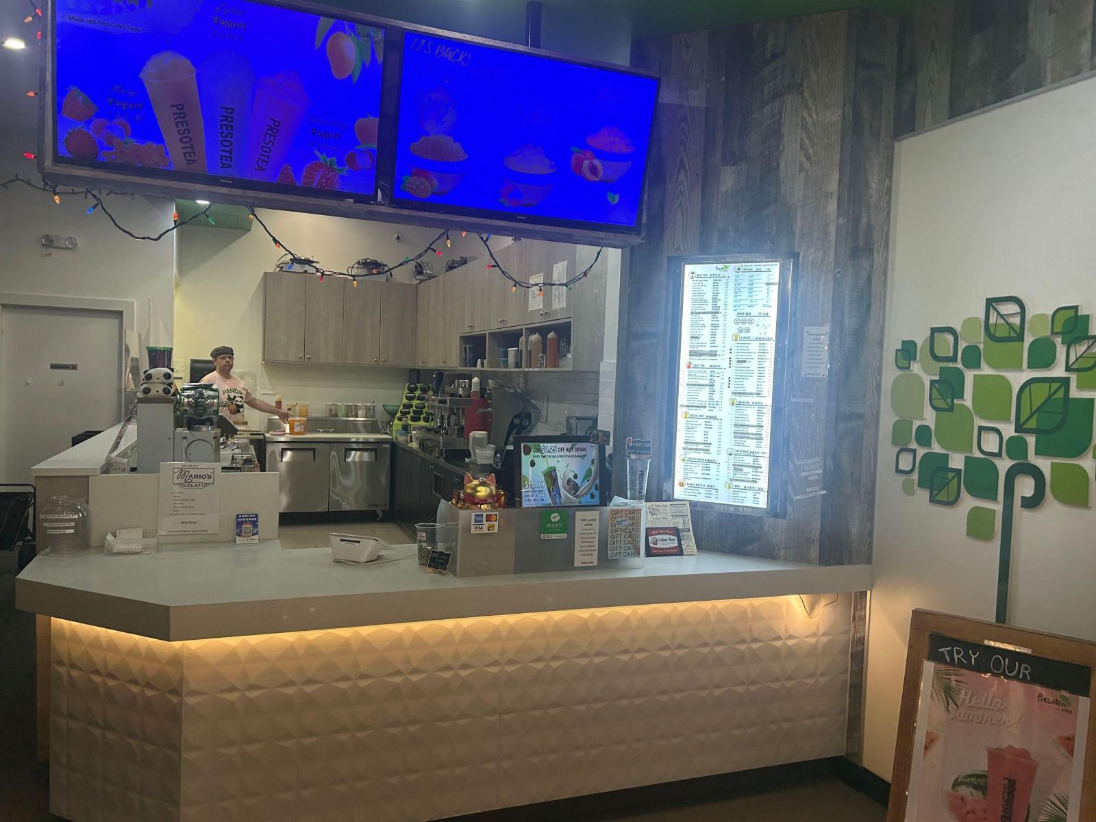 1046 10355 152 Street, Surrey, BC