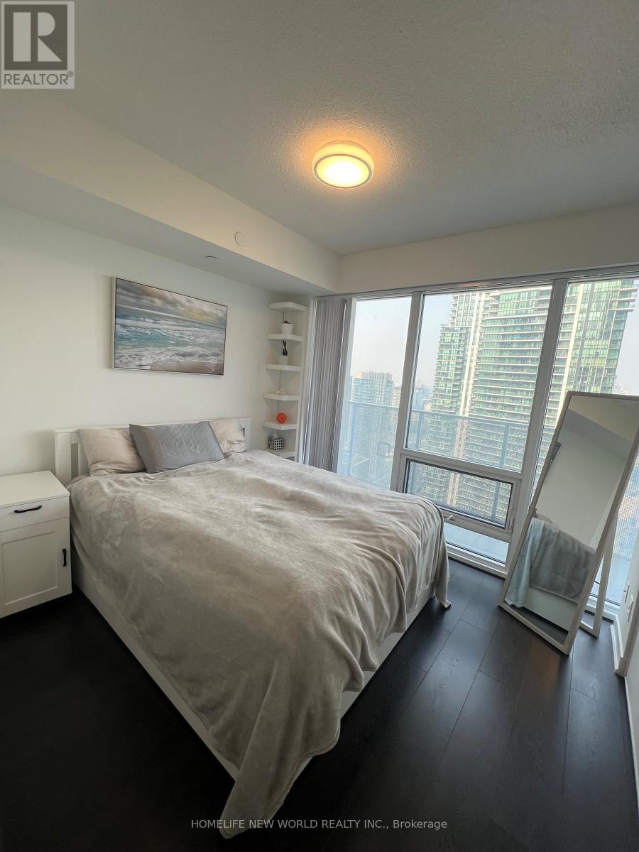 3707 - 88 Harbour Street, Toronto, ON - Indoor Photo Showing Bedroom