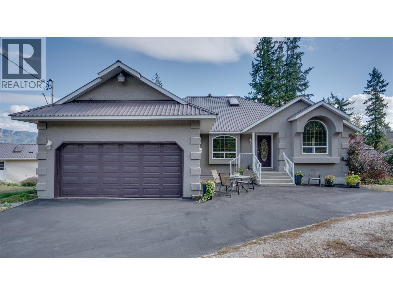 353 Gunter-Ellison Road, Enderby, BC - Outdoor With Facade