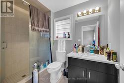 2nd bedroom ensuite -