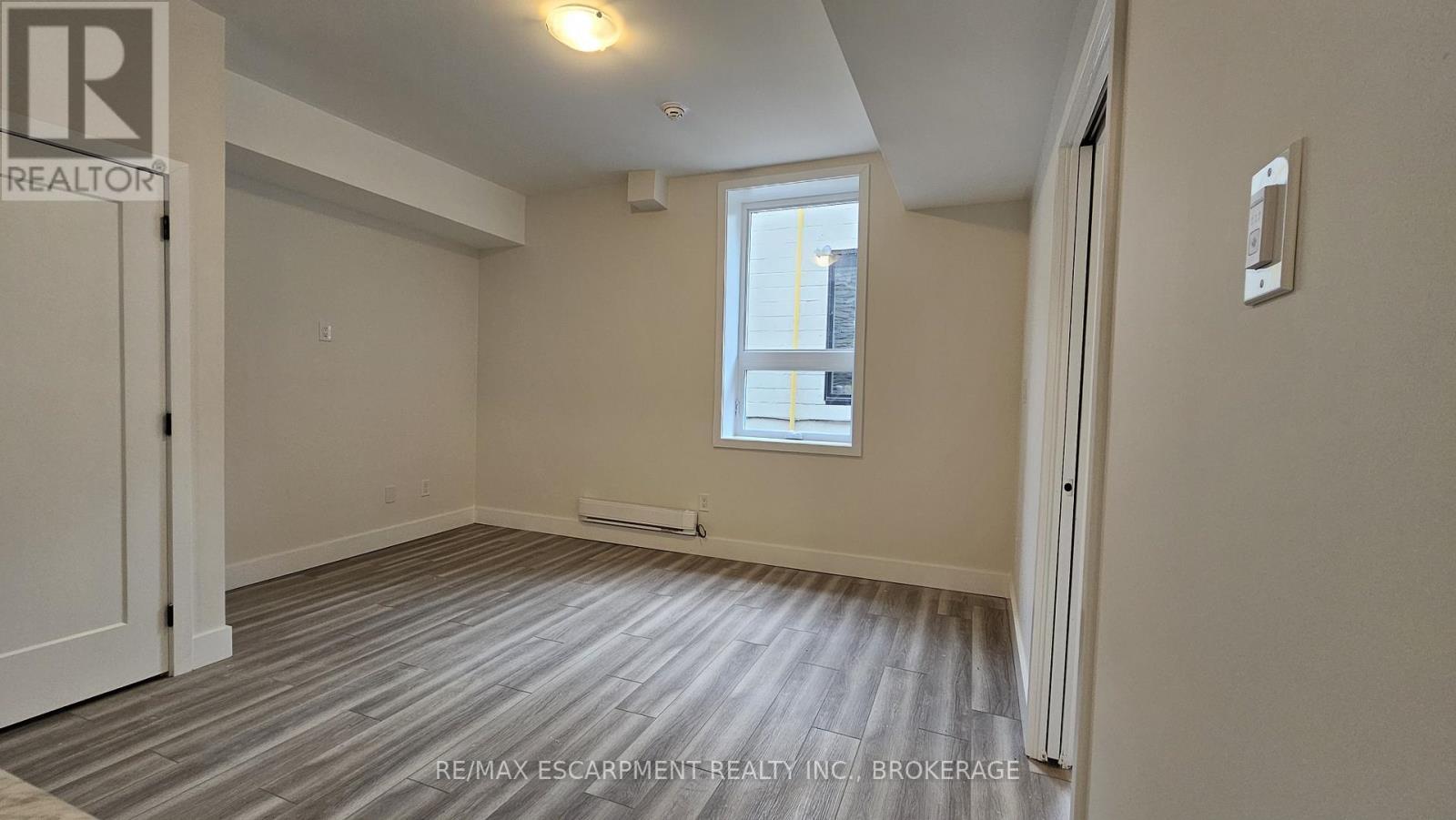 363 Front Street, Belleville (Belleville Ward), ON - Indoor Photo Showing Other Room