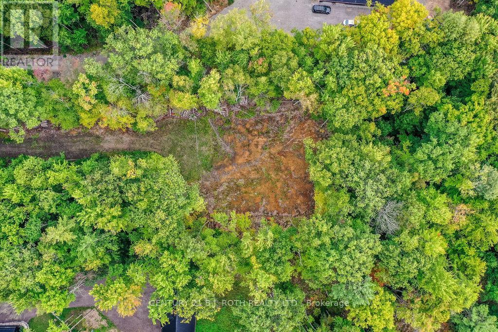 1019 Davis Drive, Gravenhurst, ON