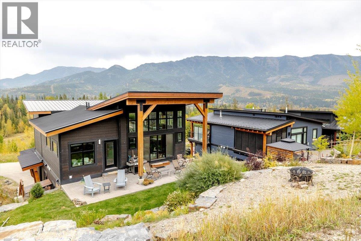 5416 Resort Drive, Fernie, BC - Outdoor