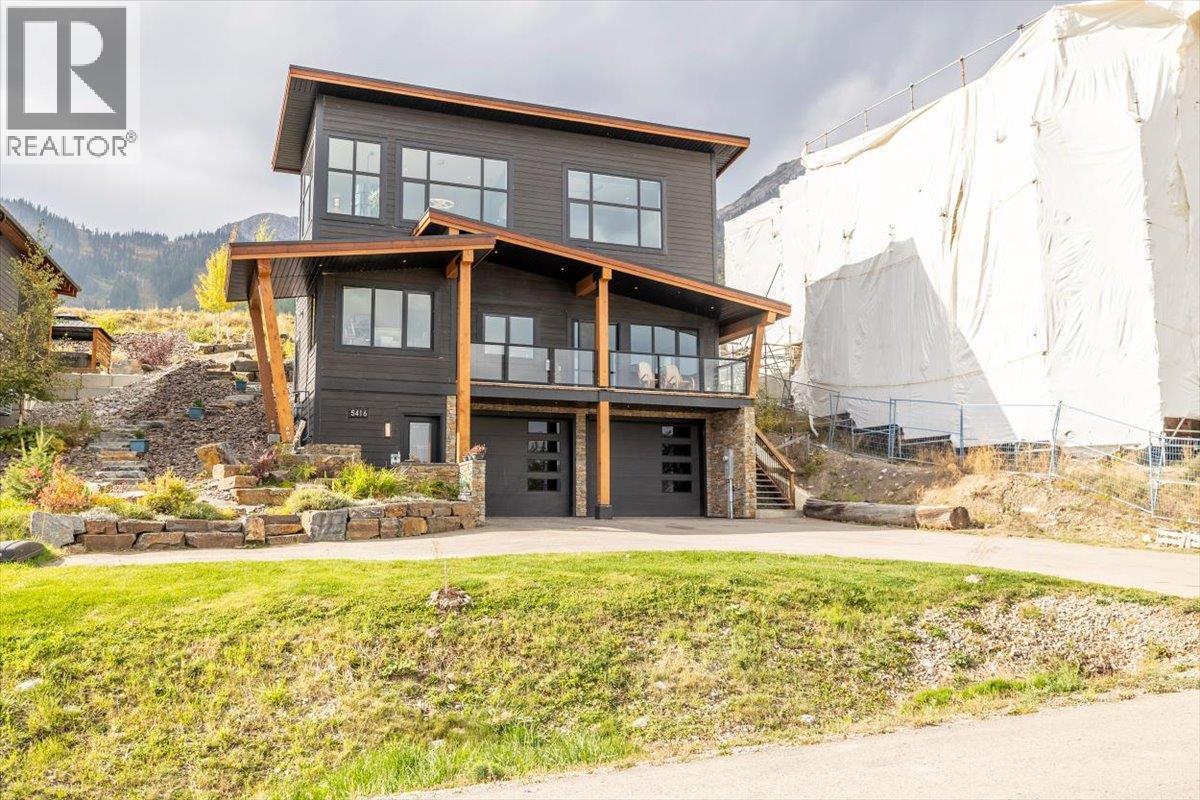 5416 Resort Drive, Fernie, BC - Outdoor