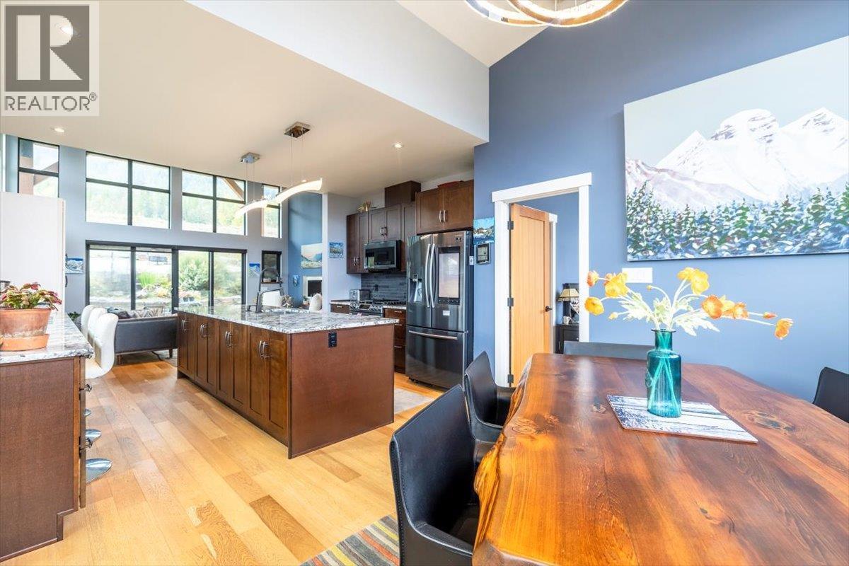 5416 Resort Drive, Fernie, BC - Indoor