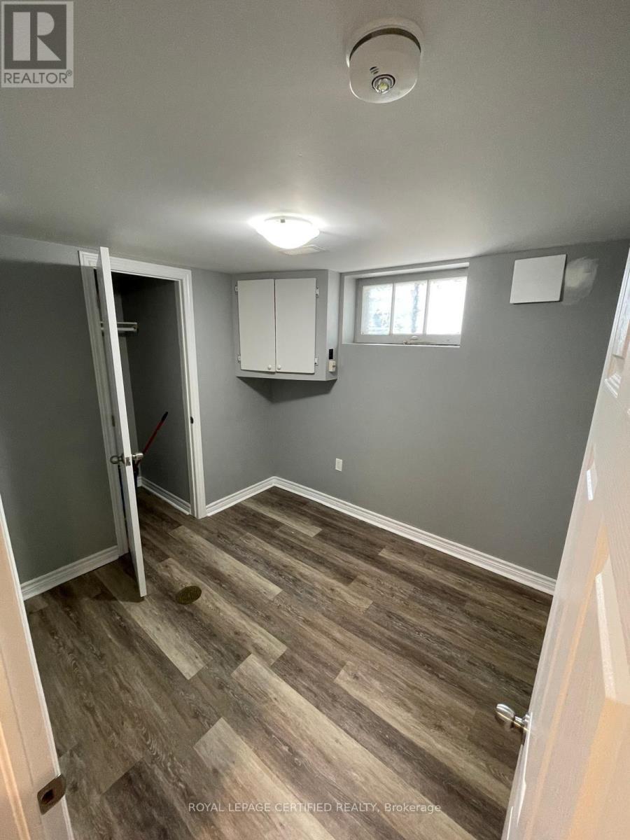 2 - 892 Fennell Avenue E, Hamilton, ON - Indoor Photo Showing Other Room