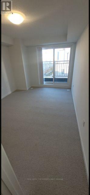 Th262 - 150 Honeycrisp Crescent, Vaughan, ON - Indoor Photo Showing Other Room