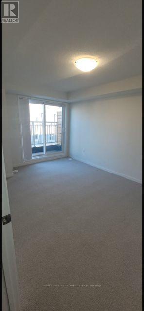 Th262 - 150 Honeycrisp Crescent, Vaughan, ON - Indoor Photo Showing Other Room