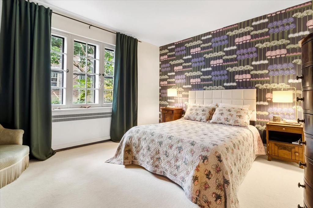 Chambre à coucher principale - 2-2850 Av. Willowdale, Montréal (Côte-Des-Neiges/Notre-Dame-De-Grâce), QC - Indoor Photo Showing Bedroom