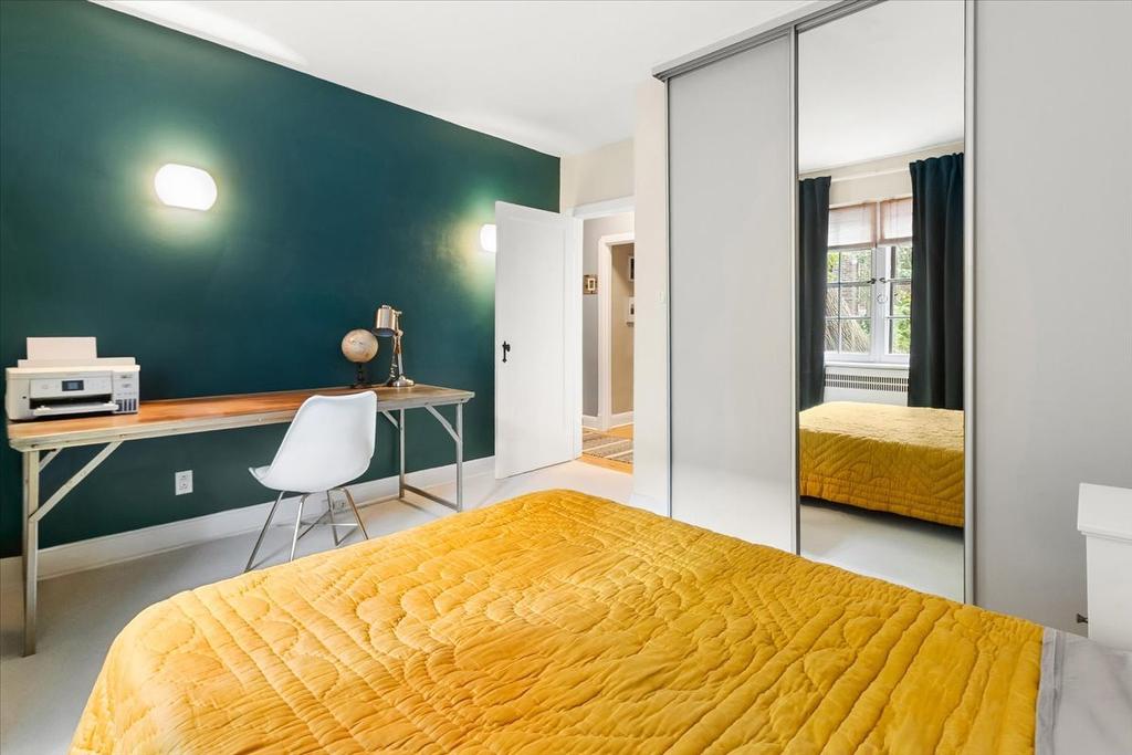 Chambre à coucher - 2-2850 Av. Willowdale, Montréal (Côte-Des-Neiges/Notre-Dame-De-Grâce), QC - Indoor