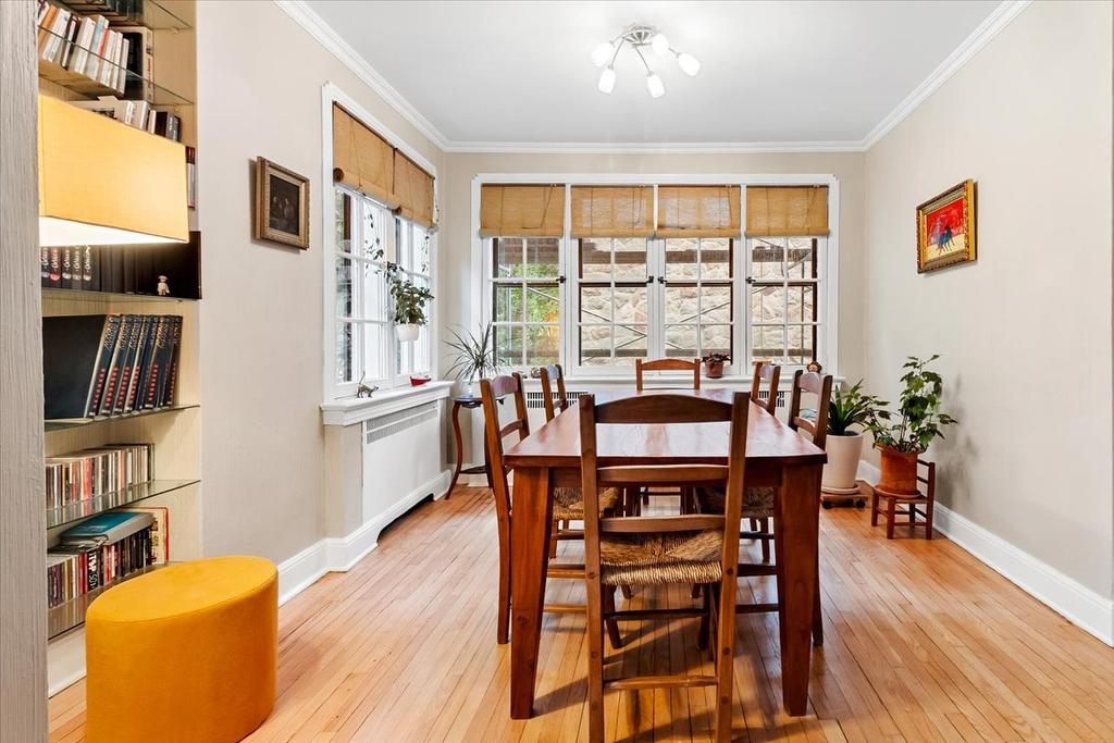 Salle à manger - 2-2850 Av. Willowdale, Montréal (Côte-Des-Neiges/Notre-Dame-De-Grâce), QC - Indoor Photo Showing Dining Room