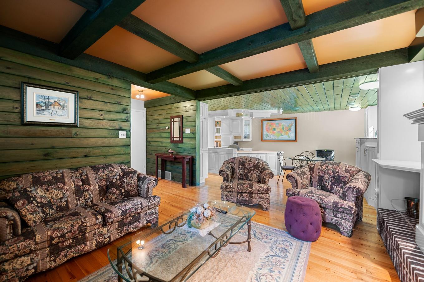 Family room - 415 Tsse Suzanne, Saint-Jérôme, QC - Indoor Photo Showing Living Room